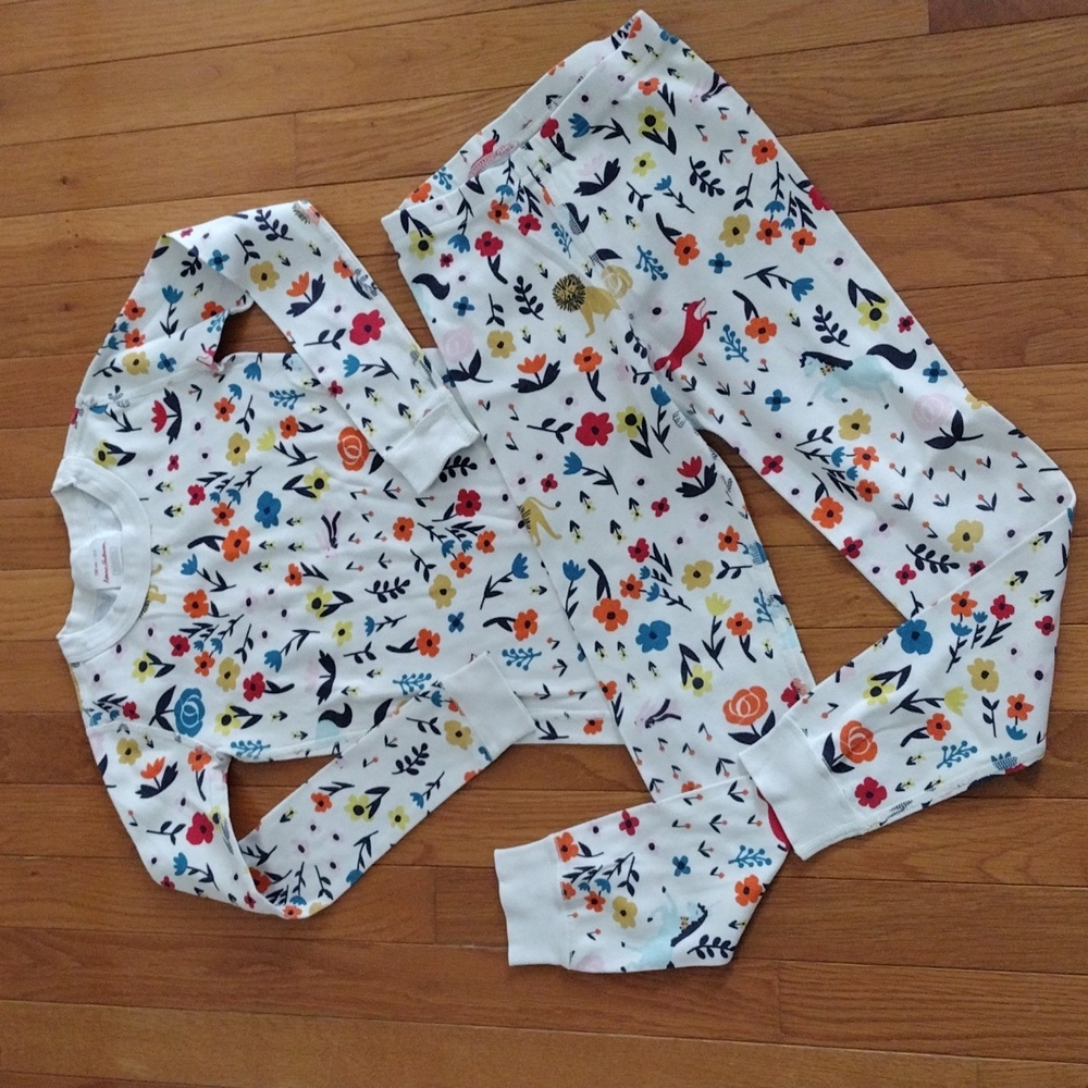 Hanna Andersson girl flower field unicorn pajamas set PJs 130 us 8